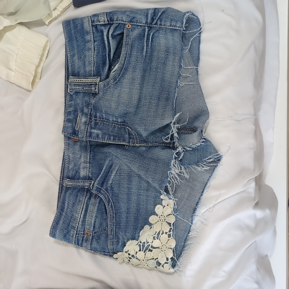 white flower jean shorts